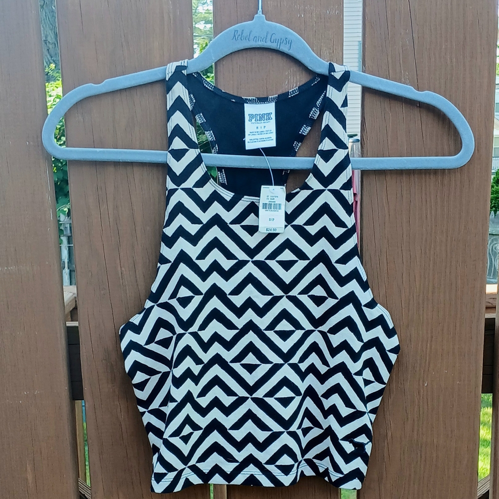 PINK Victoria's Secret Black and White Chevron Crop Tank Top Size S